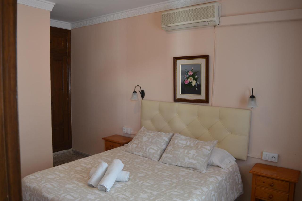 Doña Carmen Hotel *